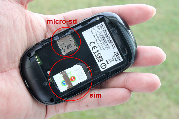 ZTE MF62 Sim Slot and Micro SD Slot